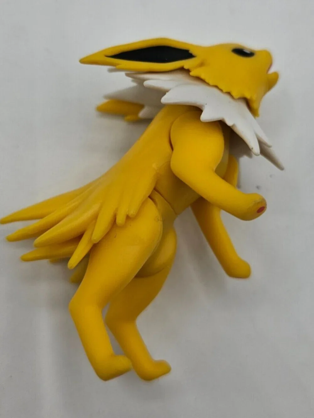 Jazwares Pokémon Jolteon 3.5